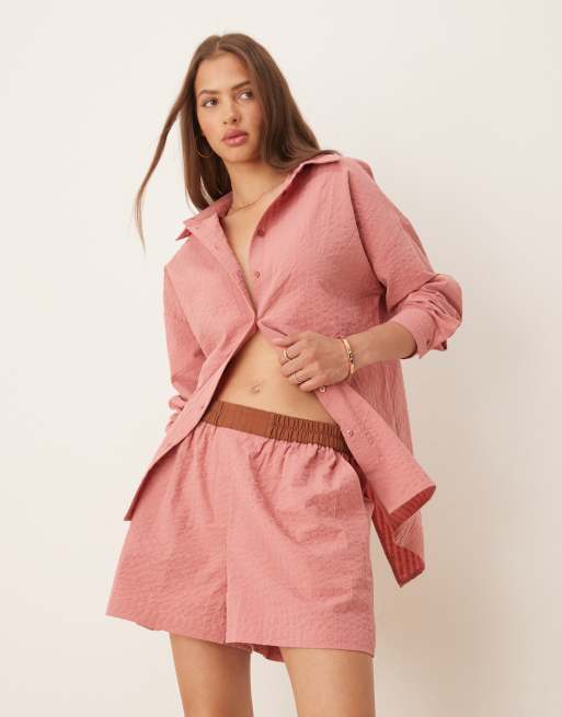 ASOS DESIGN seersucker boxer shorts with contrast waistband in rose stripe (part of a set), 4 of 4