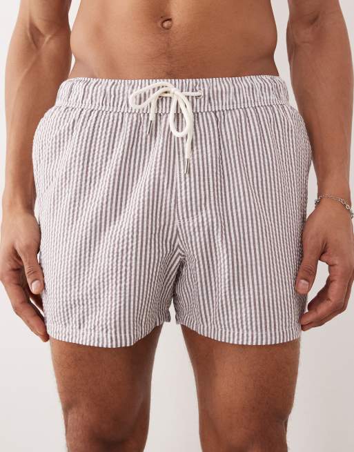 ASOS DESIGN seersucker swim shorts in short length in burgundy stripe, 4 of 5