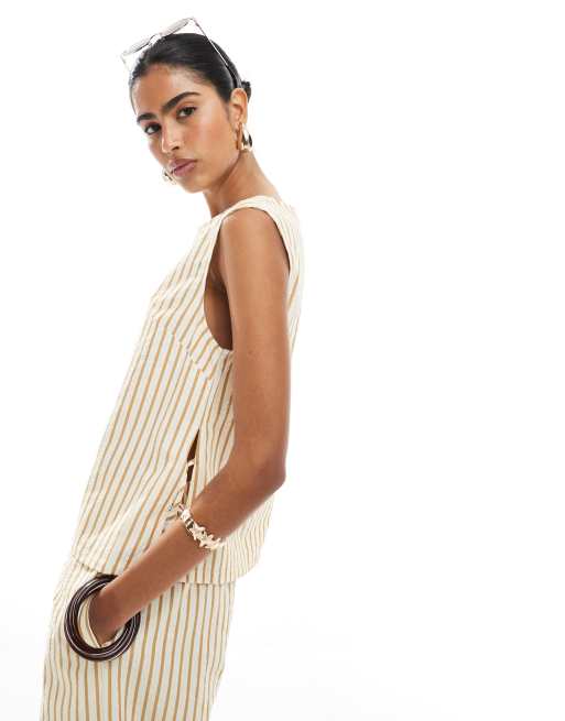 Top a rayas marrones elegante con lazadas laterales de sirsaca de ASOS DESIGN (parte de un conjunto)