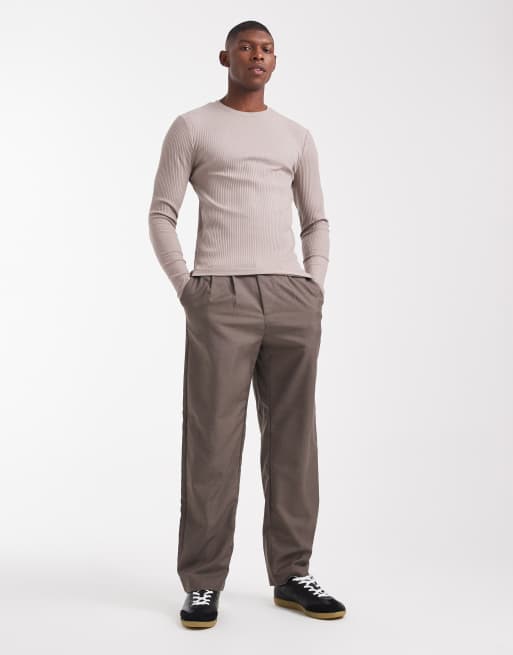 ASOS DESIGN – Sehr schweres, langärmliges Muskelshirt in Braun mit Rippstruktur , 2 von 5