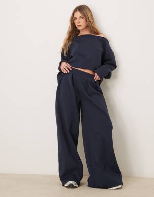 ASOS DESIGN - Sehr weit geschnittene Hose aus Interlock-Stoff in Marineblau, Kombiteil