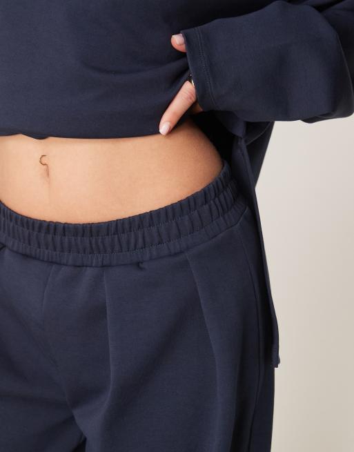 ASOS DESIGN – Sehr weit geschnittene Hose aus Interlock-Stoff in Marineblau, Kombiteil, 4 von 5