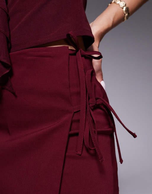 ASOS DESIGN – Seitlich gebundener Skort aus Bengaline in Burgunderrot, 3 von 5