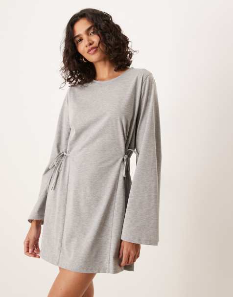 ASOS DESIGN – Seitlich gebundenes, langärmliges Minikleid in Grau mit tailliertem Schnitt - view 1