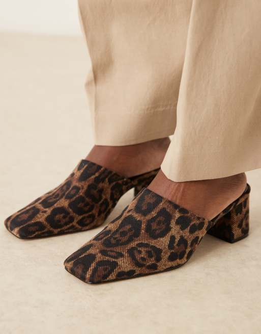 ASOS DESIGN – Selena – Leopardmönstrade mules med mellanhög klack, 3 av 4