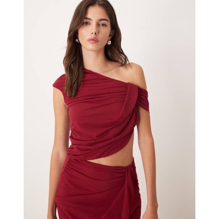 209111836-1-red?$n_750w$&wid=