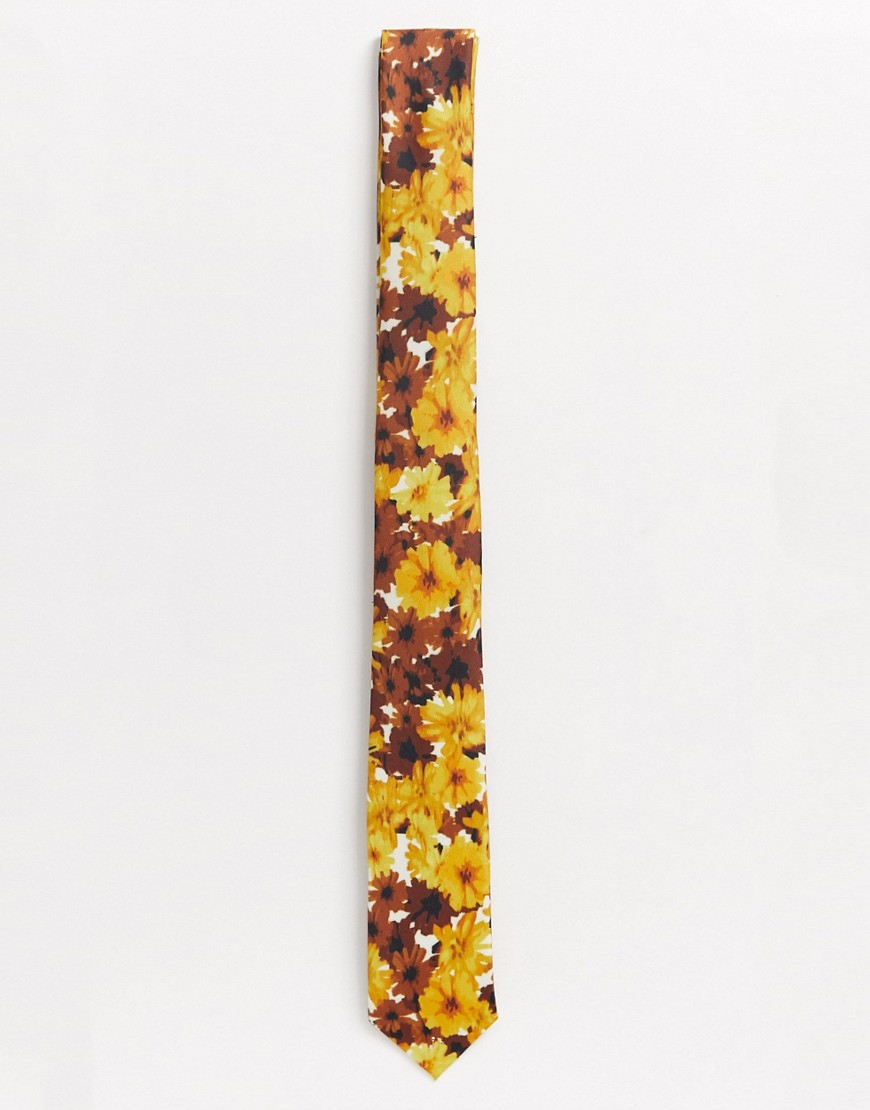 ASOS DESIGN – Senapsgul blommig slips i smal modell
