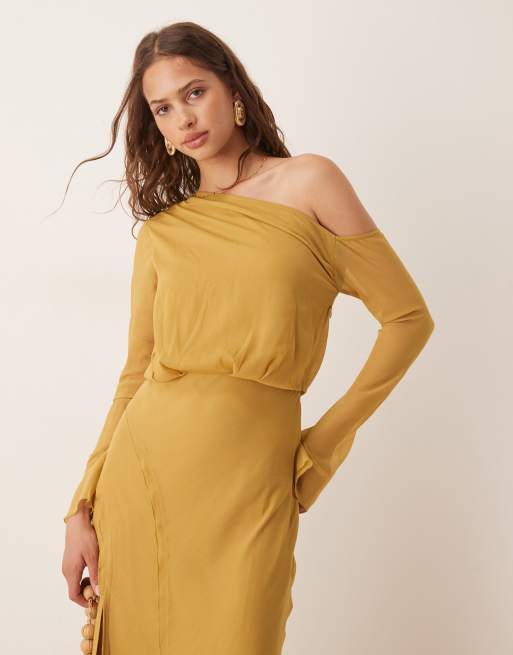 ASOS DESIGN - Sennepsgul midikjole med sænket skulder, sømdetaljer og bindebælte, 3 af 4