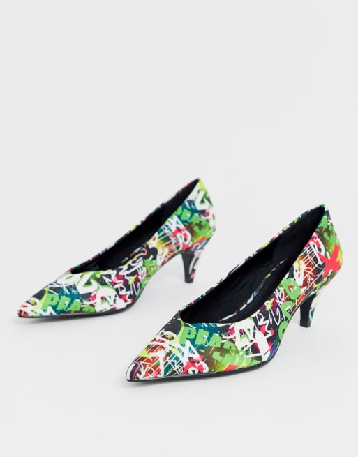 Graffiti pumps on sale