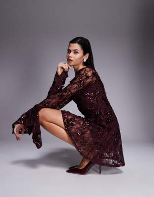 ДИЗАЙНЕРСКОЕ мини-платье ASOS шоколадно-коричневого цвета с кружевным вырезом-лодочкой и блестками и рукавами-носовыми платками