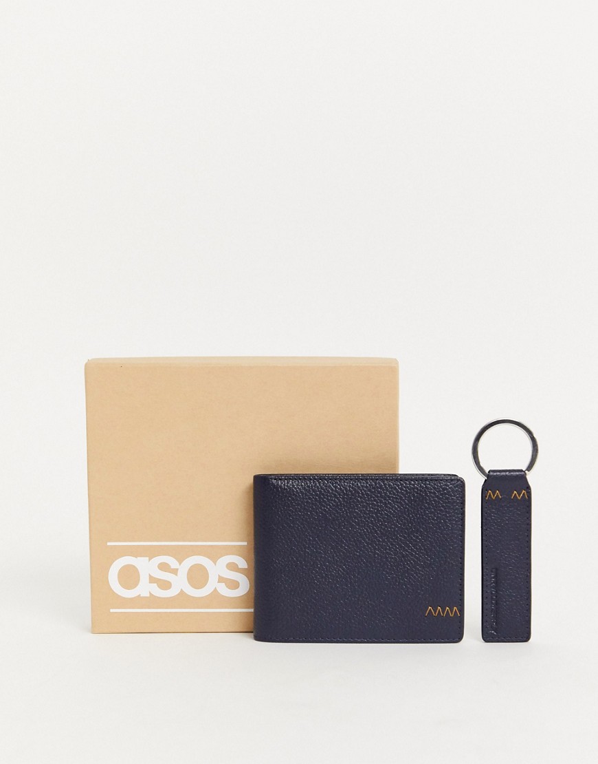 ASOS DESIGN - Set con portafoglio e portachiavi in pelle blu navy con cuciture a contrasto