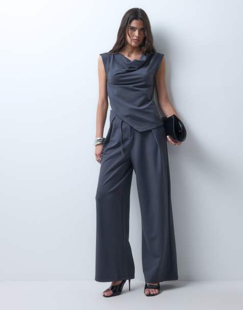 ASOS DESIGN set i slinkig twill med veckade byxor i kolgrått - view 1