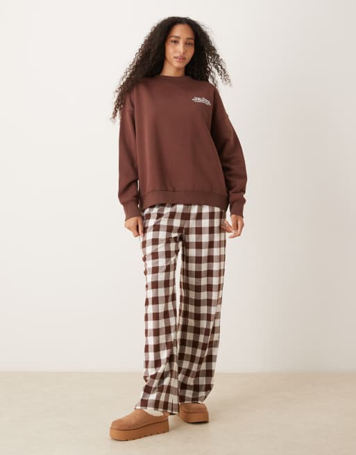 ASOS DESIGN - Set met broek met wijde pijpen en sweater in chocoladebruin, 3 van 4