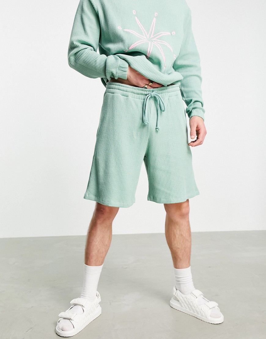 ASOS DESIGN set oversized heavyweight waffle shorts-Green