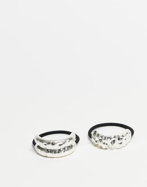 ASOS DESIGN - Set van 2 haarelastieken met gehamerd metalen detail in zilverkleur