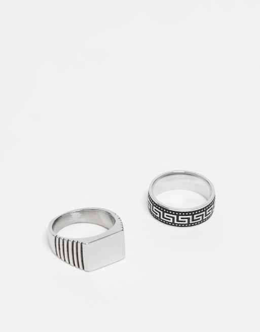 ASOS DESIGN - Set van 2 waterbestendige, roestvrij stalen brede ringen, een zegelring en een met Griekse golven in zilver