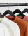 Thumbnail 4 van 4