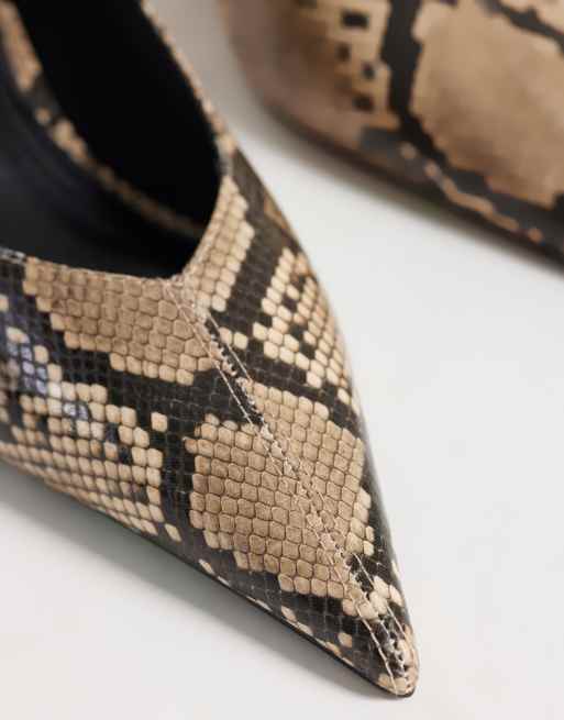 ASOS DESIGN Shakira wedge full court shoes in snake, 3 of 5