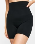 [ASOS DESIGN] ASOS DESIGN shaping high waist seamless shorts in black S Black