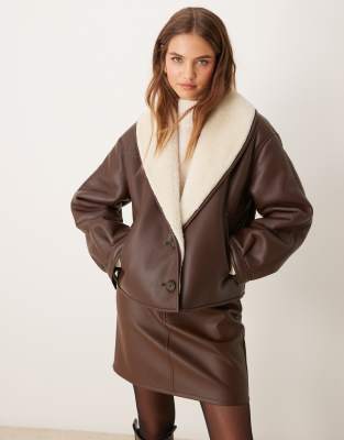 shawl collar cropped shearling jacket in brown