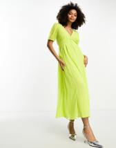 Mamalicious Maternity wrap front shirt midi dress in green | ASOS