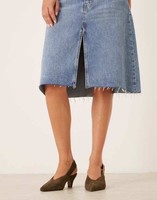ASOS DESIGN - Shiloh - Olivengrønne sko med kitten-hæl, hælrem og stort spænde i ruskind, 2 af 4