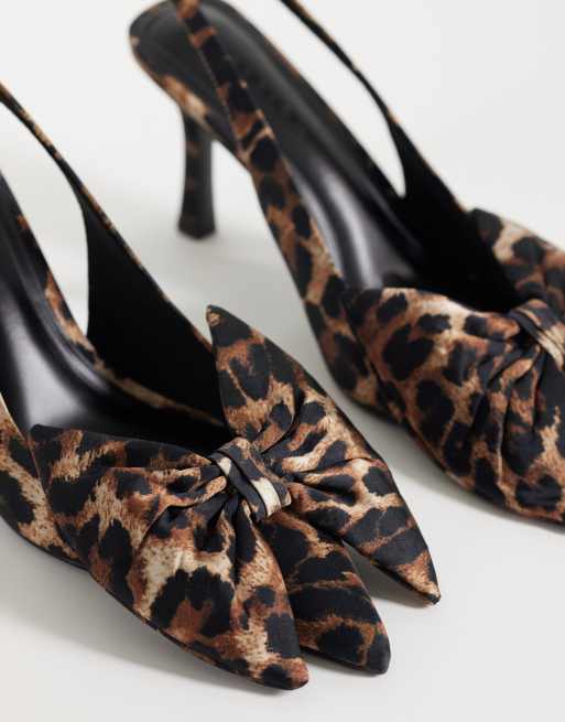 ASOS DESIGN Shine slingback bow detail mid heeled shoes in leopard, 2 of 4