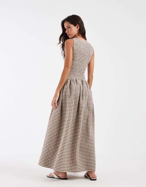 ASOS design shirred maxi dress in brown gingham, 2 of 4