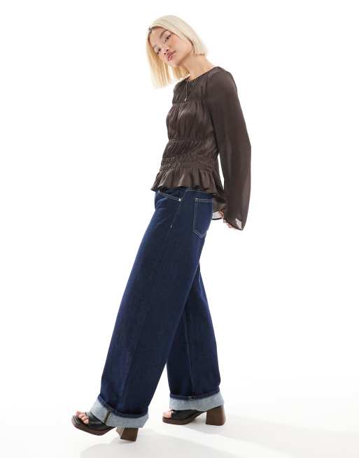 Straight Blouse in Chocolate