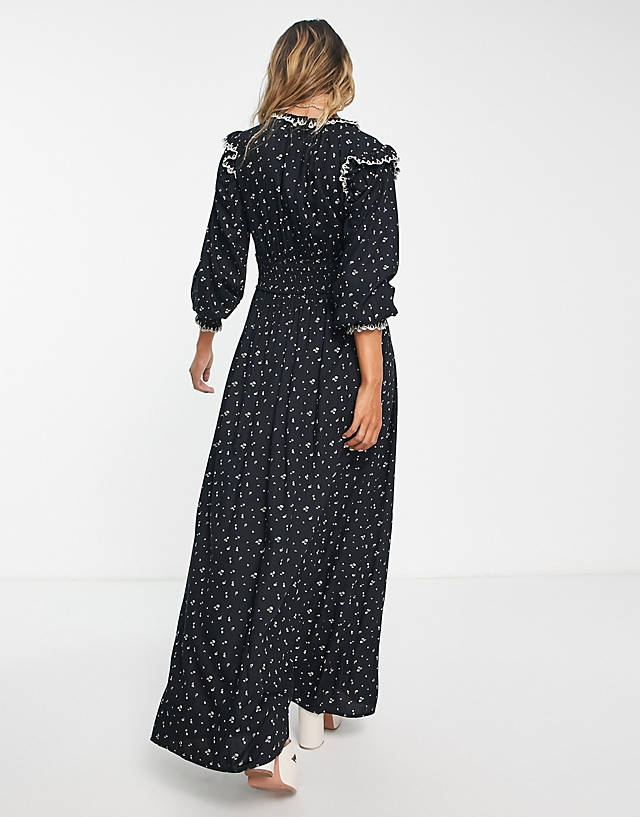 ASOS DESIGN shirred waist maxi ditsy print dress with contrast stitching in black GN11025