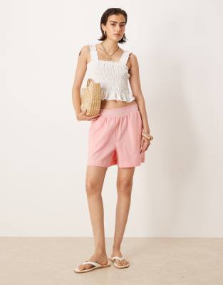 shirred waist shorts in pink with white-Multi