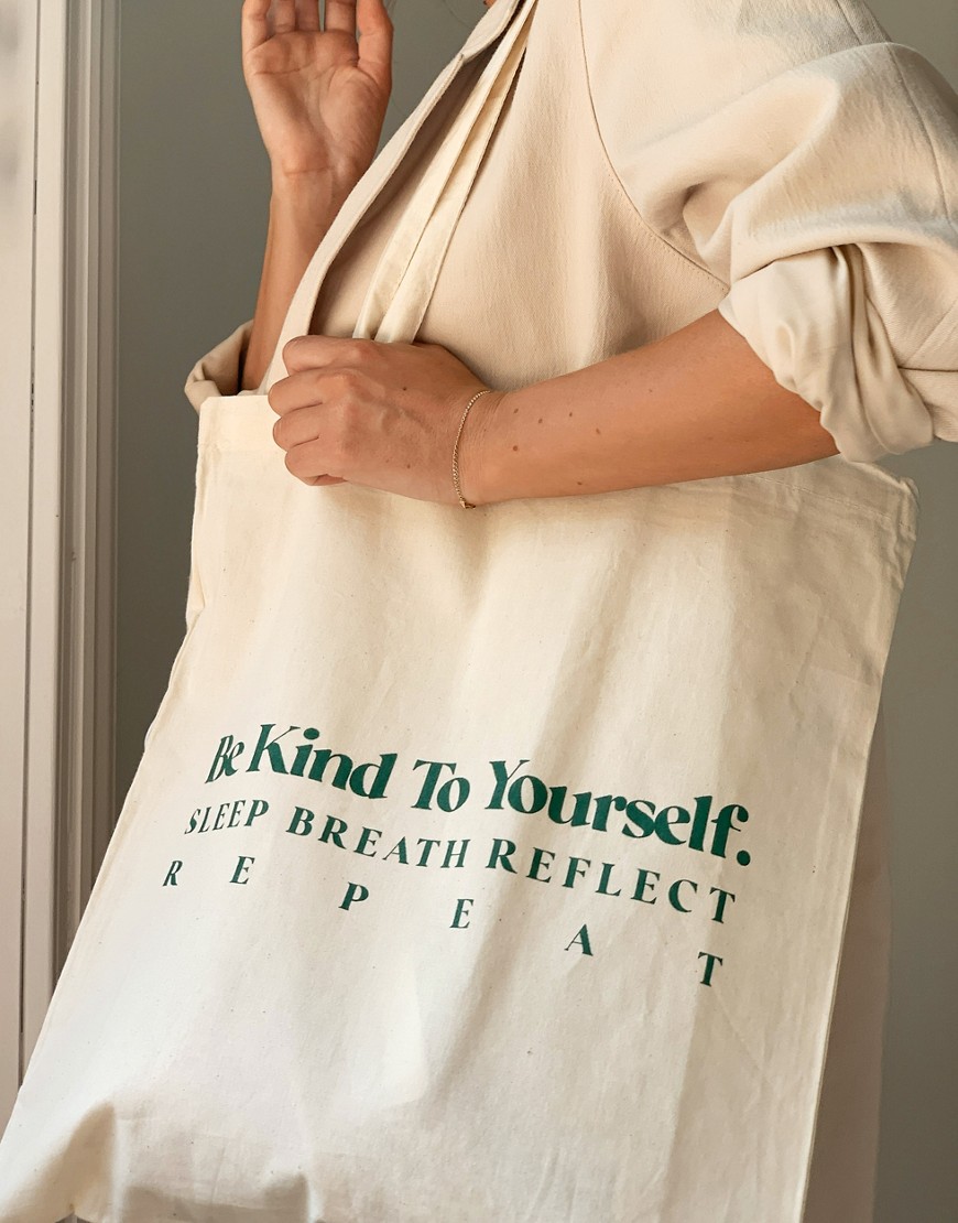 ASOS DESIGN - Shopper met 'be kind'-print in naturel-Beige