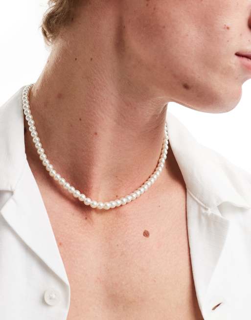 Fake pearl online choker