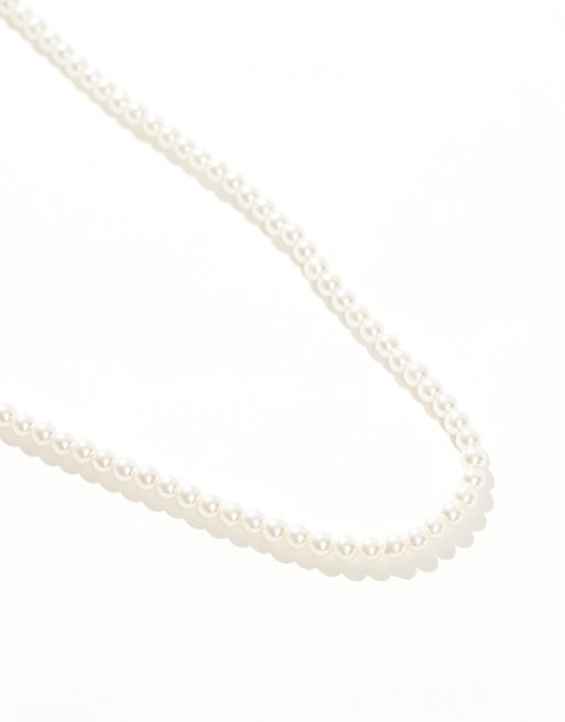 ASOS DESIGN short 6mm glass faux pearl necklace in white , 4 of 4