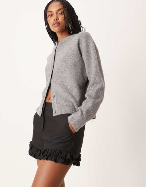 ASOS DESIGN - Short ajusté à ourlet volanté - Noir - view 1