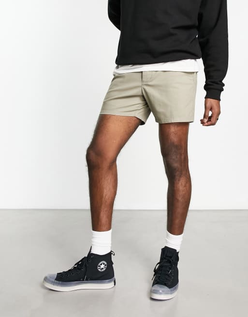ASOS DESIGN - Short chino court et ajusté - Taupe , 2 de 4
