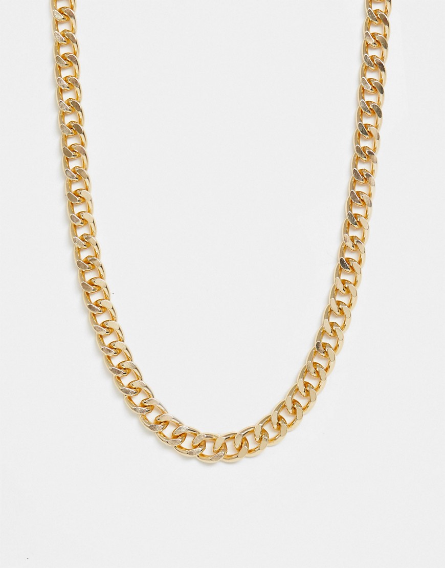 short chunky neck chain in gold tone