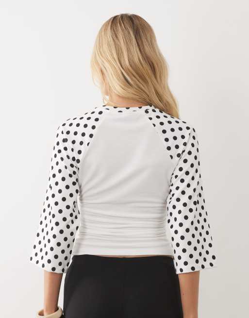 ASOS DESIGN short contrast sleeve top with cinched waist in mono polka dot print, 4 of 4