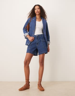 ASOS DESIGN - Short dad en denim avec détail poche - Bleu moyen