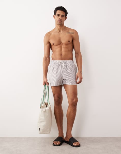 ASOS DESIGN - Short de bain court rayé en crépon - Bordeaux - view 1