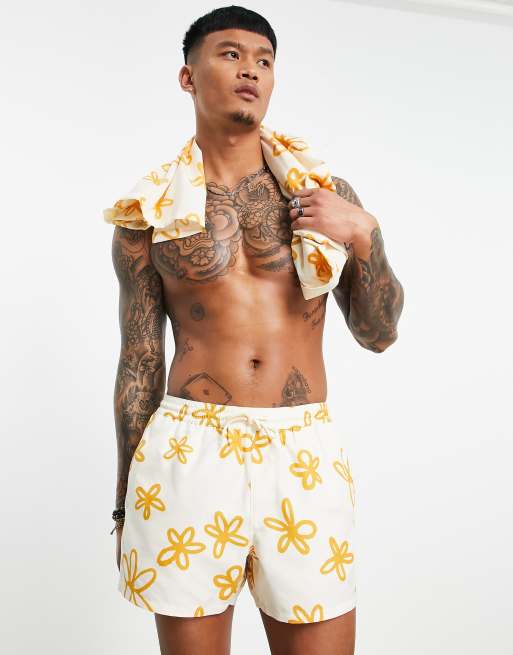 ASOS DESIGN - Short de bain d'ensemble coupe courte à imprimé floral - Crème, 2 de 4