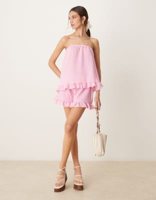 ASOS DESIGN - Short d'ensemble à carreaux vichy avec ourlet à volants - Rose