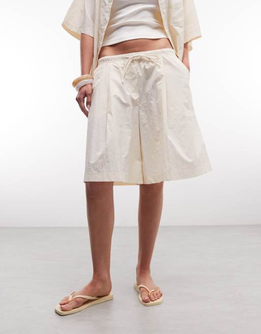 ASOS DESIGN - Short d'ensemble long en tissu technique - Crème, 2 de 5