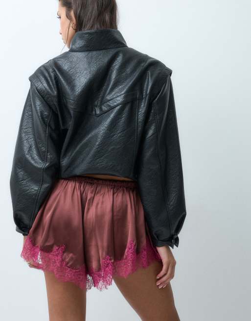 ASOS DESIGN short fluide en satin à taille à cordon avec bordure en dentelle bordeaux, 5 de 5