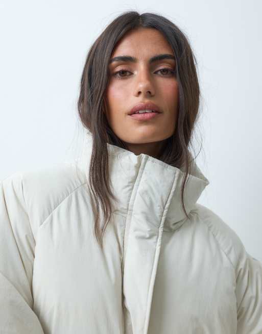 ASOS DESIGN short funnel neck padded jacket in cream, 4 of 4