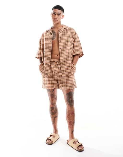 ASOS DESIGN - Short met gingham ruit in bruin, deel van co-ord set