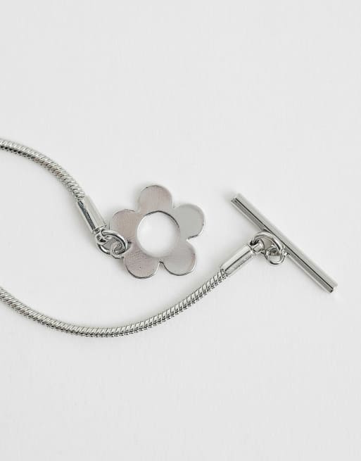 ASOS DESIGN short necklace with flower t-bar design in silver tone, 4 of 4