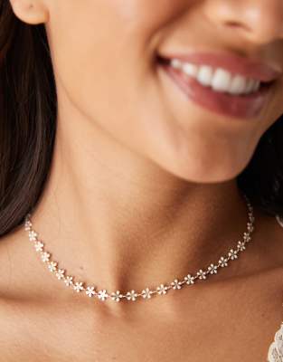 Asos Design Short Necklace With Mini White Flower Detail