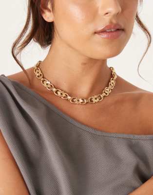 Asos Design Short Necklace With Vintage-style Chain Links In Gold
