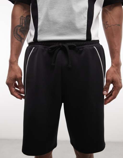 ASOS DESIGN - Short oversize en jersey imitation néoprène à liserés - Noir, 4 de 5